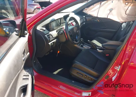 2016 Honda Accord Sport z USA, uszkodzony, nr VIN 1HGCR2F55GA031932